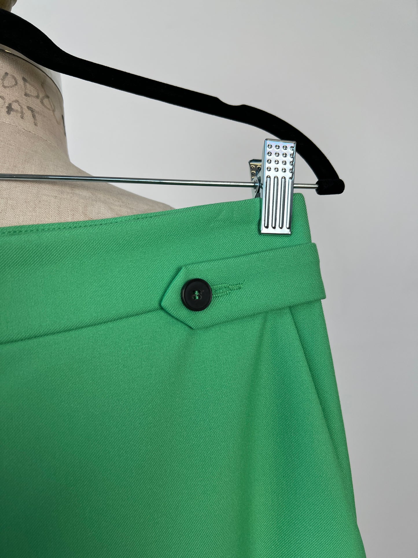 Pantalon tailleur vert lavable (8)