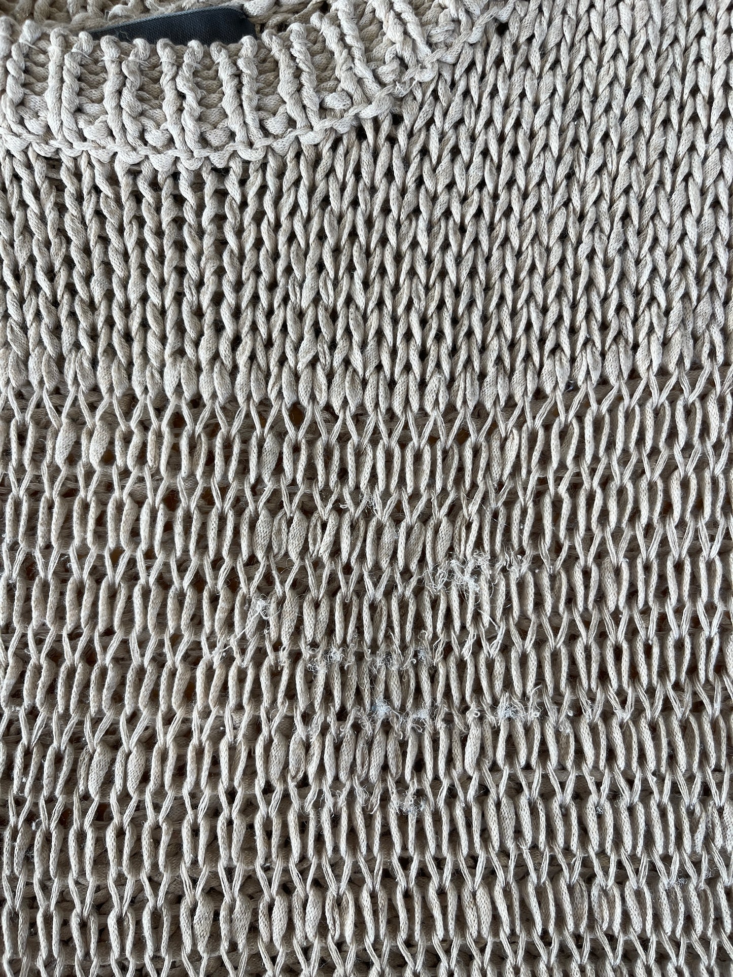 Chandail en tricot sable lavable IMPARFAIT* (M)