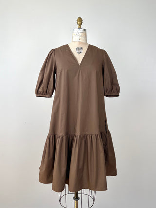 Robe en coton chocolat à volant (8)