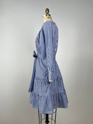 Robe à rayures bleu et blancs à plastron brodé  (L)