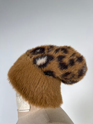 Leopard beanie in thick fluffy teddy bear