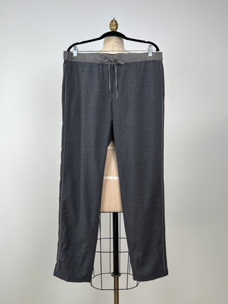 Grey chic sports pants with elastic waist (14+16)