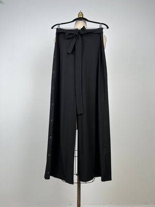 Black flared pants with side buttons (XS)