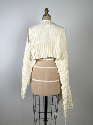 Cream Embossed Knit Shawl Jacket (XS/M)