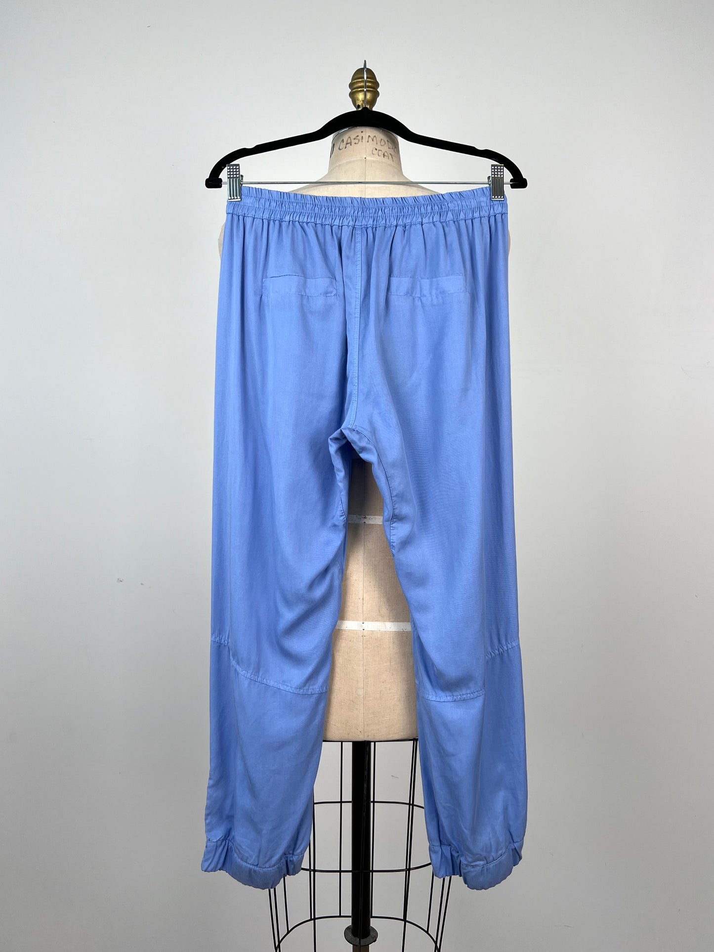 Pantalon jogger en lyocell bleu lavande (M)