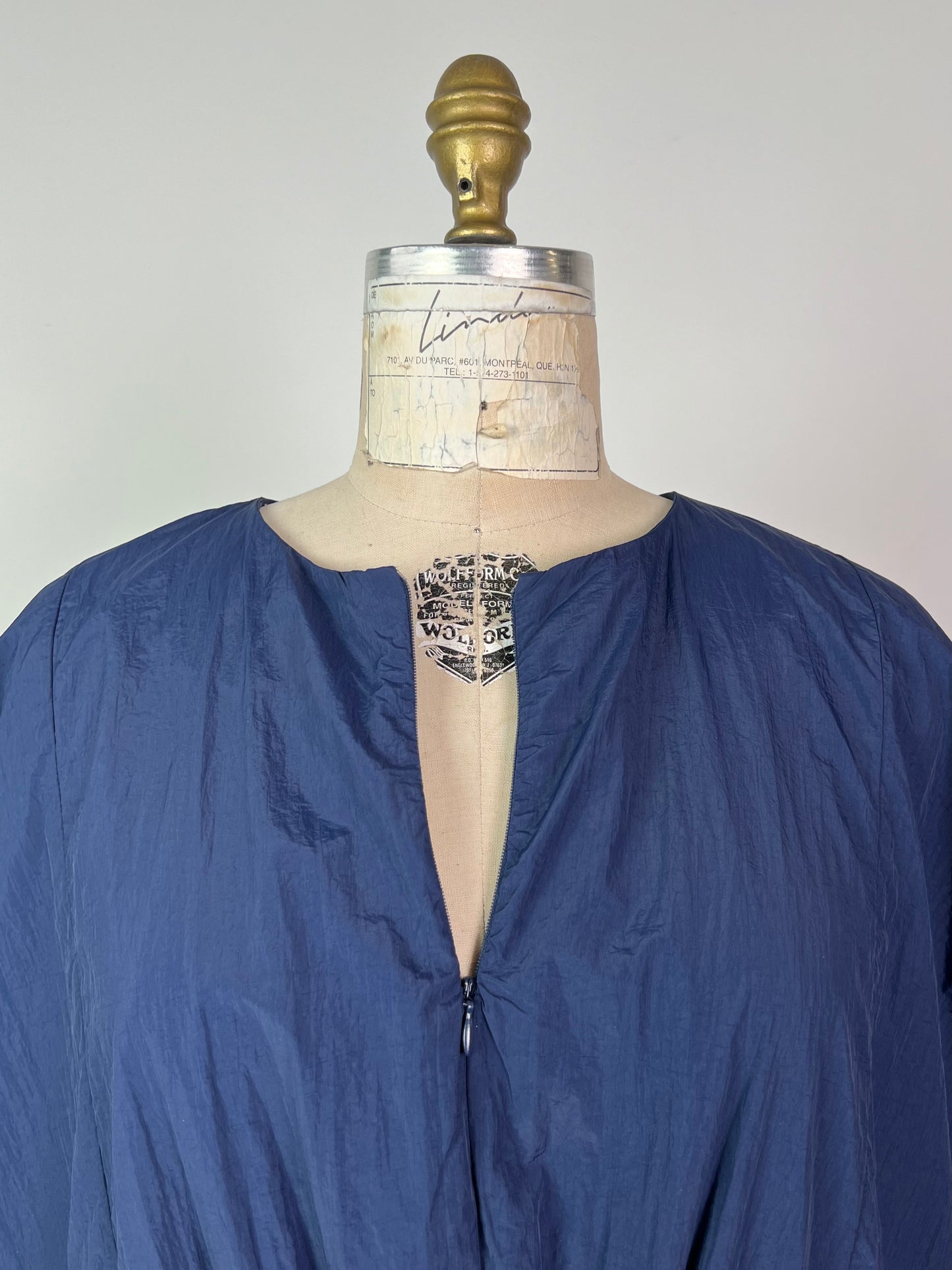 Robe parachute "plissée chic" marine (S+)