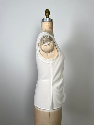 Washable cream top with medial gathers (2 and 4)