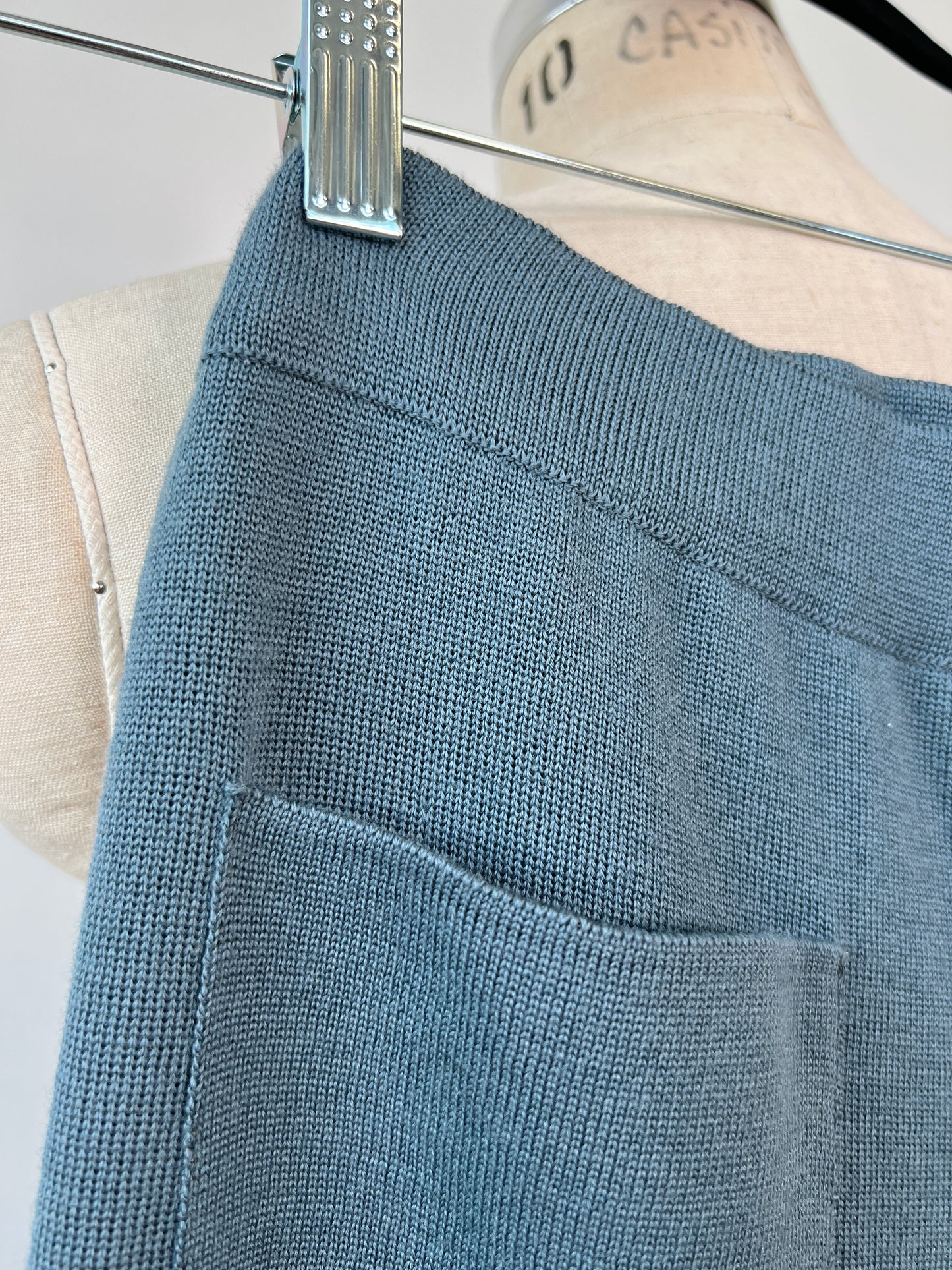 Pantalon à jambe droite pin bleu en pure laine mérinos (S)