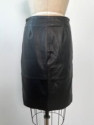 Black straight leather skirt (S)