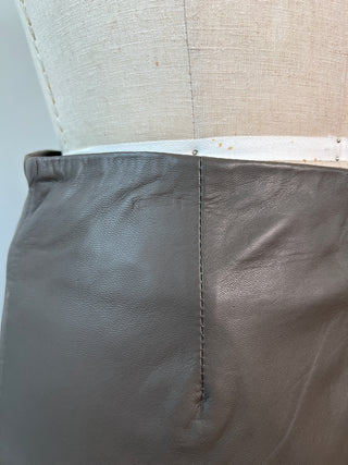 Ash grey straight leather skirt (S)