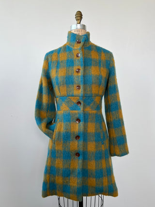 Saffron and turquoise checkered fluffy knit fitted coat (XXS)