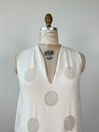 White dress with polka dots and diaphanous stripes (TU)