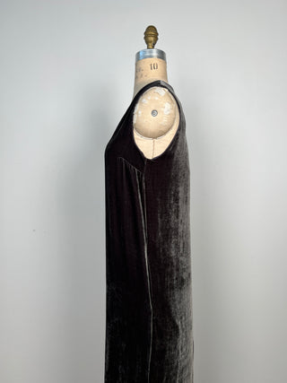 Timeless anthracite velvet dress (XS)