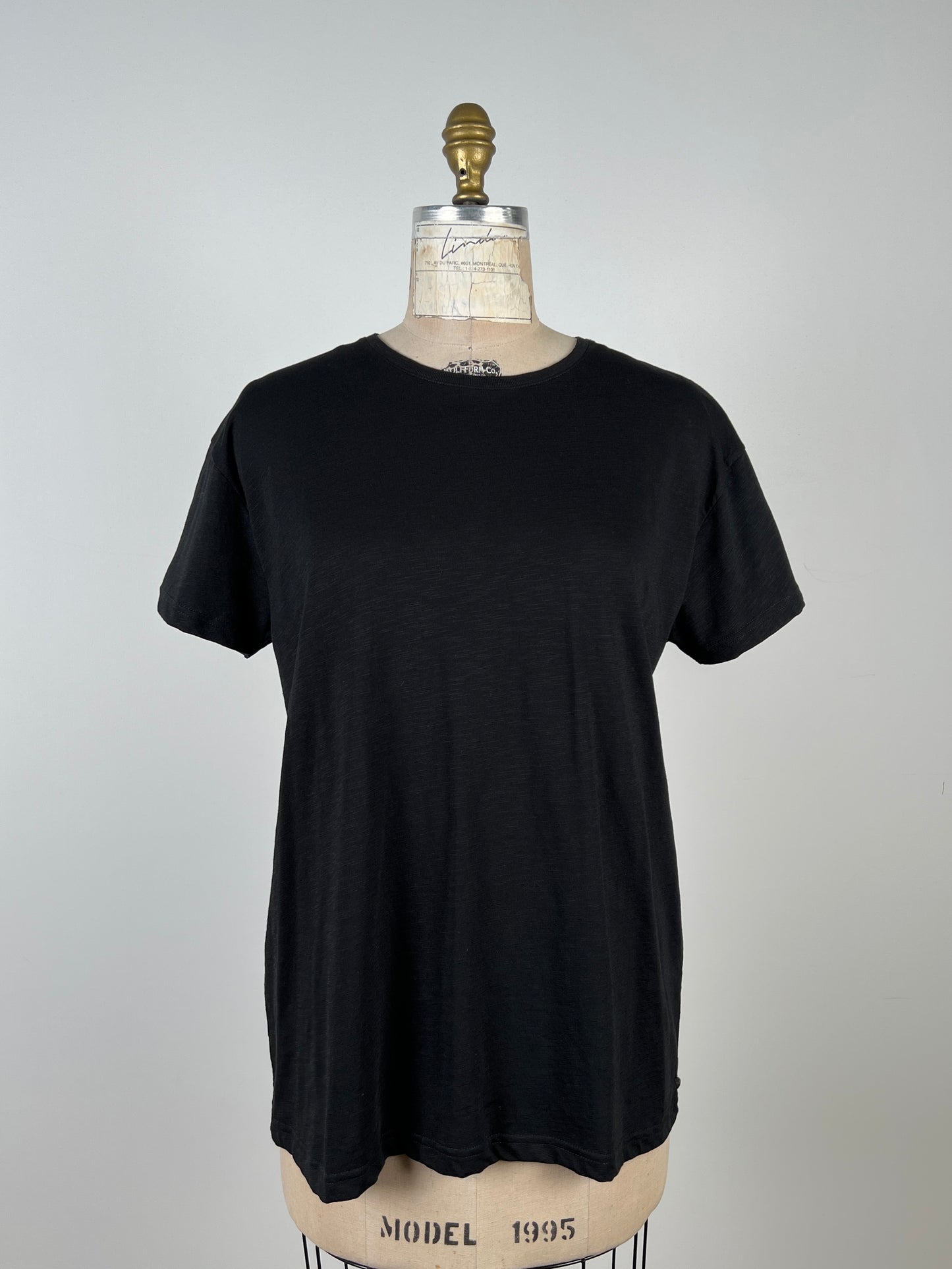 T-shirt droit noir tramé monochrome (S)