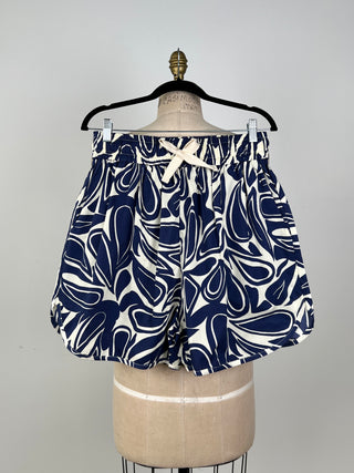 Navy and cream printed cotton shorts (6+8)