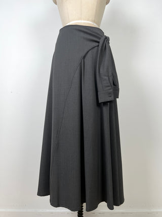 Grey maxi skirt with belt and blouse sleeves (XS to M)