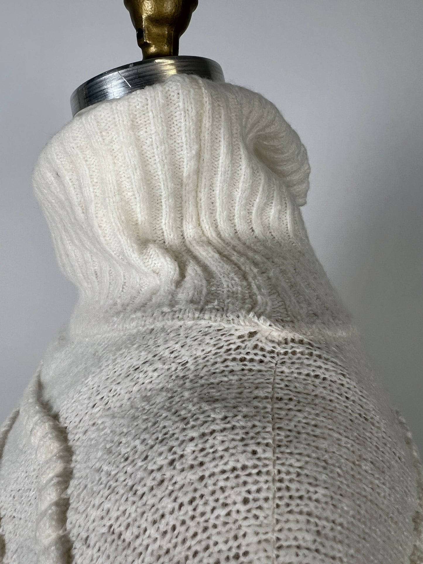 Poncho en tricot à côtes chenille vanille (TU)