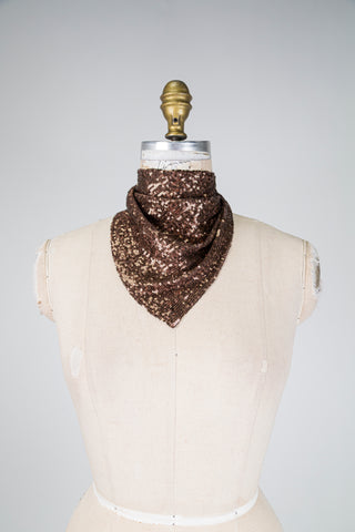 Foulard dandy moka précieux (3 formats)