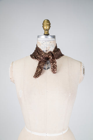 Foulard dandy moka précieux (3 formats)