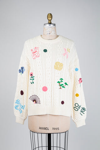 Ivory sweater with colorful embroidery (XS to XL)