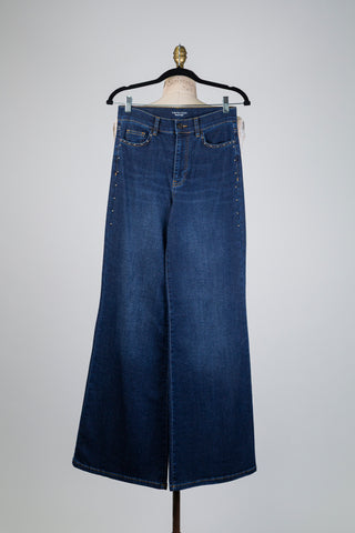 Blue riveted palazzo denim trousers (4)