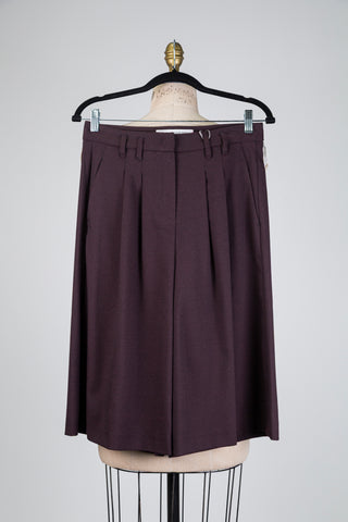 Burgundy tailored shorts (4-6-10)