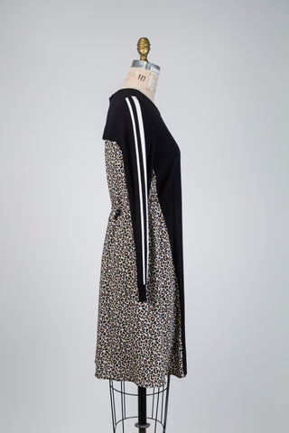 Robe confo noire à léopard surprise (XXS/XS-M/L)