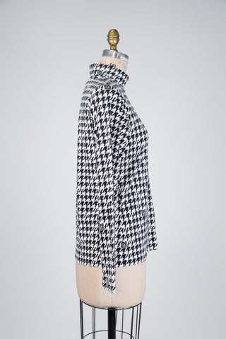 Houndstooth mock neck top (L)