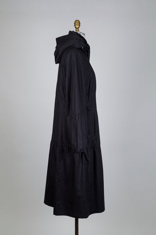 Coupe-vent noir à ourlets volantés (8)