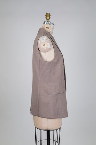 Taupe sleeveless blazer (sizes 6 to 14)
