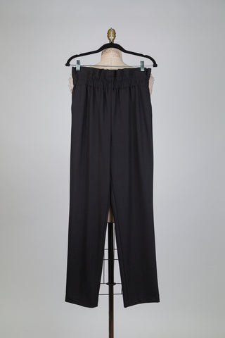 Pantalon noir à taille tulipe (6)
