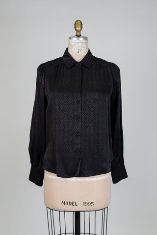 Flowy black blouse with damask pattern (4-6)