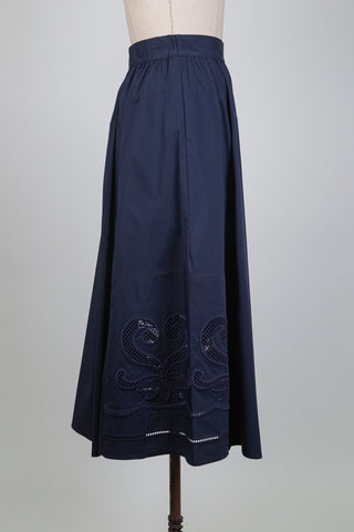 Full navy blue skirt with eyelet embroidery (6)