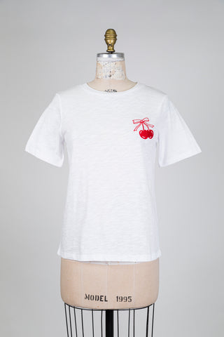 T-shirt blanc aux cerises côté cœur (6)