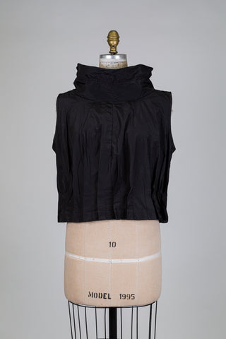 Black pleated hem high-neck tank top (S)