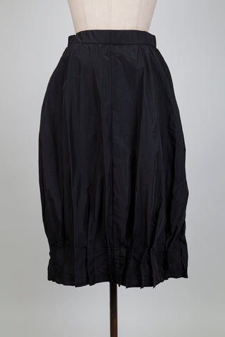 Black pleated hem skirt (S)