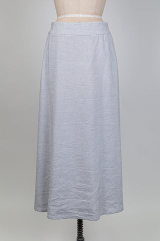 Flared skirt in pearly grey weave (S+L)