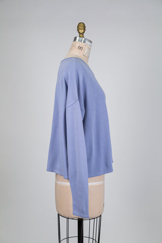 Chandail oversized bleu lilas (TU)