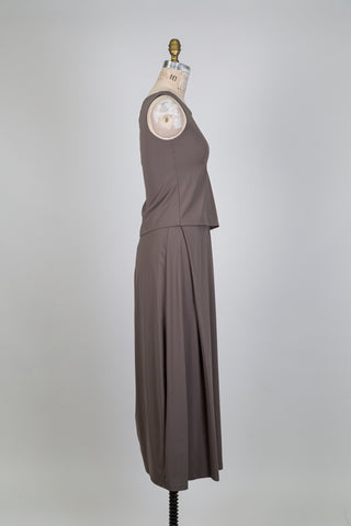Robe taupe à superposition asymétrique (XS+S)