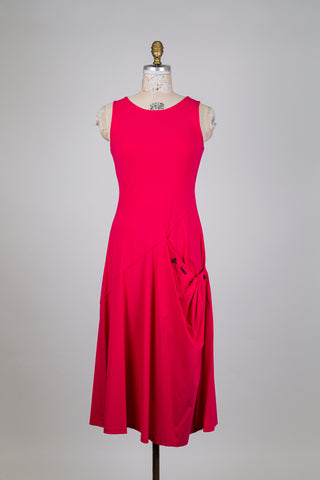 Robe sport-chic asymétrique rose framboise (XS-S-L)