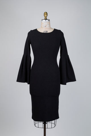 Robe noire à manches évasées (XS+S)