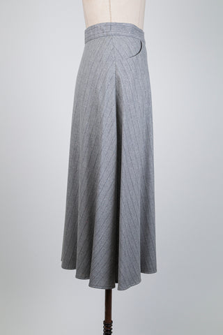 Grey A-line skirt with luminous details (6)
