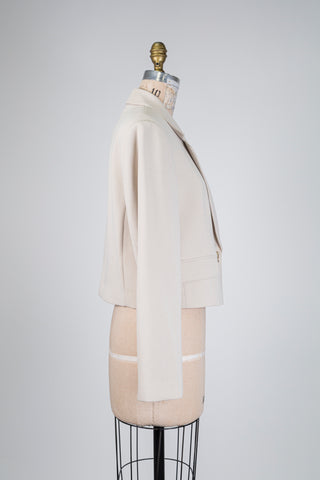 Blazer spencer beige à boutonnage croisé (8)