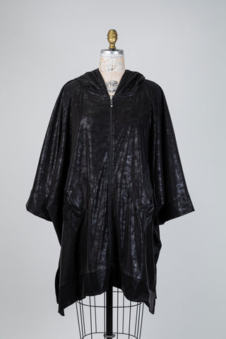 Veste cape noire effet enduit marbré (TU)