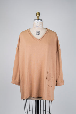 Camel oversized fleece sweatshirt (M/L)