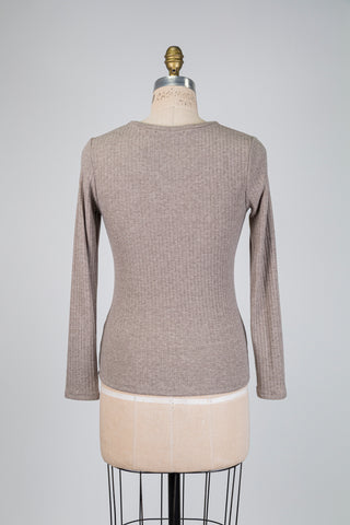 Chandail beige chiné en maille côtelée (S à XL)
