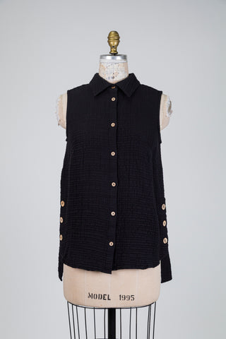 Black sleeveless crinkled cotton blouse (S)