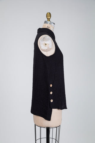 Black sleeveless crinkled cotton blouse (S)
