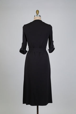Robe boutonnée noire col en V  (XS+S)