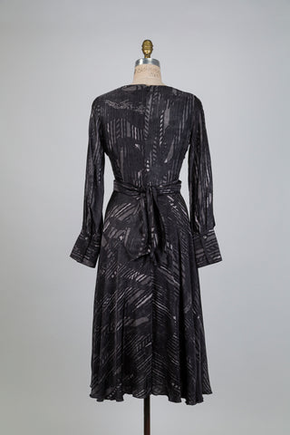 Robe cache coeur cintrée nuances de gris (6)
